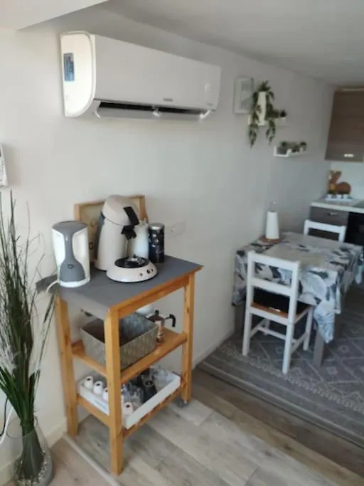 Studio 30 M 2, Vue Mer Avec Terrasse カーニュ・シュル・メール 0*,